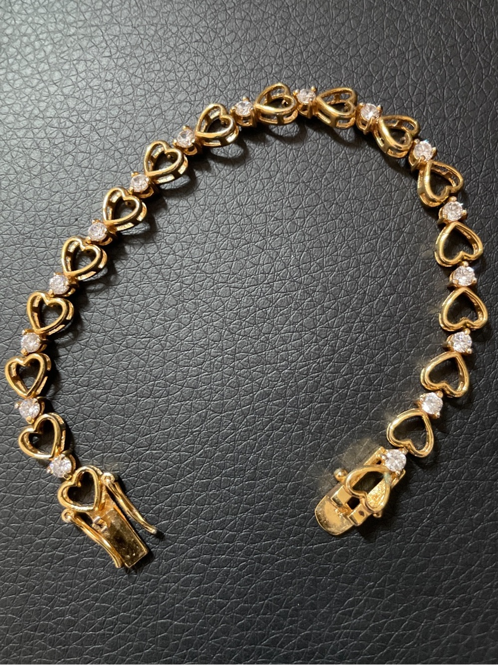 Vintage Gold Tone Heart Link Bracelet with Clear Stones - Women Jewelry